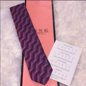 ✨NEW✨Authentic Thomas Pink Purple/Pink Pattern Tie